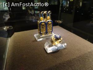 [P24] King Tut Museum – o brăţară de aur şi două sticluţe de parfum » foto by nicole33
 - 
<span class="allrVoted glyphicon glyphicon-heart hidden" id="av1208539"></span>
<a class="m-l-10 hidden" id="sv1208539" onclick="voting_Foto_DelVot(,1208539,16440)" role="button">șterge vot <span class="glyphicon glyphicon-remove"></span></a>
<a id="v91208539" class=" c-red"  onclick="voting_Foto_SetVot(1208539)" role="button"><span class="glyphicon glyphicon-heart-empty"></span> <b>LIKE</b> = Votează poza</a> <img class="hidden"  id="f1208539W9" src="/imagini/loader.gif" border="0" /><span class="AjErrMes hidden" id="e1208539ErM"></span>