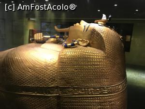 [P45] King Tut Museum – sarcofag » foto by nicole33
 - 
<span class="allrVoted glyphicon glyphicon-heart hidden" id="av1208560"></span>
<a class="m-l-10 hidden" id="sv1208560" onclick="voting_Foto_DelVot(,1208560,16440)" role="button">șterge vot <span class="glyphicon glyphicon-remove"></span></a>
<a id="v91208560" class=" c-red"  onclick="voting_Foto_SetVot(1208560)" role="button"><span class="glyphicon glyphicon-heart-empty"></span> <b>LIKE</b> = Votează poza</a> <img class="hidden"  id="f1208560W9" src="/imagini/loader.gif" border="0" /><span class="AjErrMes hidden" id="e1208560ErM"></span>