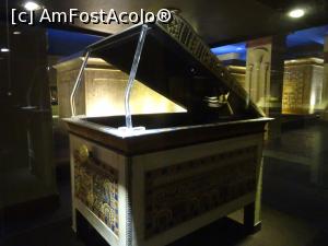 [P59] King Tut Museum » foto by nicole33
 - 
<span class="allrVoted glyphicon glyphicon-heart hidden" id="av1208574"></span>
<a class="m-l-10 hidden" id="sv1208574" onclick="voting_Foto_DelVot(,1208574,16440)" role="button">șterge vot <span class="glyphicon glyphicon-remove"></span></a>
<a id="v91208574" class=" c-red"  onclick="voting_Foto_SetVot(1208574)" role="button"><span class="glyphicon glyphicon-heart-empty"></span> <b>LIKE</b> = Votează poza</a> <img class="hidden"  id="f1208574W9" src="/imagini/loader.gif" border="0" /><span class="AjErrMes hidden" id="e1208574ErM"></span>