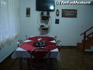 [P12] intarea din sala de mese » foto by danadana*
 - 
<span class="allrVoted glyphicon glyphicon-heart hidden" id="av567961"></span>
<a class="m-l-10 hidden" id="sv567961" onclick="voting_Foto_DelVot(,567961,16447)" role="button">șterge vot <span class="glyphicon glyphicon-remove"></span></a>
<a id="v9567961" class=" c-red"  onclick="voting_Foto_SetVot(567961)" role="button"><span class="glyphicon glyphicon-heart-empty"></span> <b>LIKE</b> = Votează poza</a> <img class="hidden"  id="f567961W9" src="/imagini/loader.gif" border="0" /><span class="AjErrMes hidden" id="e567961ErM"></span>