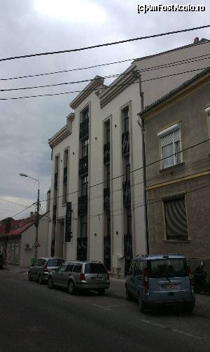 [P01] Caro Boutique Hotel - ORADEA.  » foto by creivean
 - 
<span class="allrVoted glyphicon glyphicon-heart hidden" id="av512941"></span>
<a class="m-l-10 hidden" id="sv512941" onclick="voting_Foto_DelVot(,512941,16465)" role="button">șterge vot <span class="glyphicon glyphicon-remove"></span></a>
<a id="v9512941" class=" c-red"  onclick="voting_Foto_SetVot(512941)" role="button"><span class="glyphicon glyphicon-heart-empty"></span> <b>LIKE</b> = Votează poza</a> <img class="hidden"  id="f512941W9" src="/imagini/loader.gif" border="0" /><span class="AjErrMes hidden" id="e512941ErM"></span>