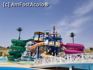 [P18] aquapark seegate » foto by mihai.panait
 - 
<span class="allrVoted glyphicon glyphicon-heart hidden" id="av1067029"></span>
<a class="m-l-10 hidden" id="sv1067029" onclick="voting_Foto_DelVot(,1067029,16490)" role="button">șterge vot <span class="glyphicon glyphicon-remove"></span></a>
<a id="v91067029" class=" c-red"  onclick="voting_Foto_SetVot(1067029)" role="button"><span class="glyphicon glyphicon-heart-empty"></span> <b>LIKE</b> = Votează poza</a> <img class="hidden"  id="f1067029W9" src="/imagini/loader.gif" border="0" /><span class="AjErrMes hidden" id="e1067029ErM"></span>