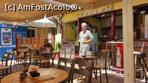 [P06] Fast food Hello Limenaria » foto by johnnybegoode
 - 
<span class="allrVoted glyphicon glyphicon-heart hidden" id="av873132"></span>
<a class="m-l-10 hidden" id="sv873132" onclick="voting_Foto_DelVot(,873132,16494)" role="button">șterge vot <span class="glyphicon glyphicon-remove"></span></a>
<a id="v9873132" class=" c-red"  onclick="voting_Foto_SetVot(873132)" role="button"><span class="glyphicon glyphicon-heart-empty"></span> <b>LIKE</b> = Votează poza</a> <img class="hidden"  id="f873132W9" src="/imagini/loader.gif" border="0" /><span class="AjErrMes hidden" id="e873132ErM"></span>