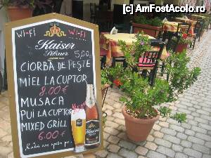 [P17] 'Limenaria [...' / Main Street Two, strada bazarul, are si ea cateva taverne cu terase in care mancarea se serveste, pe romaneste » foto by dorgo
 - 
<span class="allrVoted glyphicon glyphicon-heart hidden" id="av458462"></span>
<a class="m-l-10 hidden" id="sv458462" onclick="voting_Foto_DelVot(,458462,16494)" role="button">șterge vot <span class="glyphicon glyphicon-remove"></span></a>
<a id="v9458462" class=" c-red"  onclick="voting_Foto_SetVot(458462)" role="button"><span class="glyphicon glyphicon-heart-empty"></span> <b>LIKE</b> = Votează poza</a> <img class="hidden"  id="f458462W9" src="/imagini/loader.gif" border="0" /><span class="AjErrMes hidden" id="e458462ErM"></span>