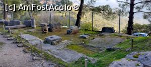 [P47] Aici au fost ofrande inchinate Sanctuarului de catre locuitorii unui oras-stat din vechea Elada. » foto by ovidiuyepi
 - 
<span class="allrVoted glyphicon glyphicon-heart hidden" id="av1313224"></span>
<a class="m-l-10 hidden" id="sv1313224" onclick="voting_Foto_DelVot(,1313224,16497)" role="button">șterge vot <span class="glyphicon glyphicon-remove"></span></a>
<a id="v91313224" class=" c-red"  onclick="voting_Foto_SetVot(1313224)" role="button"><span class="glyphicon glyphicon-heart-empty"></span> <b>LIKE</b> = Votează poza</a> <img class="hidden"  id="f1313224W9" src="/imagini/loader.gif" border="0" /><span class="AjErrMes hidden" id="e1313224ErM"></span>