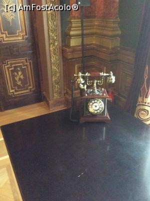 [P37] telefonul este camuflat, de fapt aparentele sunt de vechi, el este nou.  » foto by mishu
 - 
<span class="allrVoted glyphicon glyphicon-heart hidden" id="av712287"></span>
<a class="m-l-10 hidden" id="sv712287" onclick="voting_Foto_DelVot(,712287,16545)" role="button">șterge vot <span class="glyphicon glyphicon-remove"></span></a>
<a id="v9712287" class=" c-red"  onclick="voting_Foto_SetVot(712287)" role="button"><span class="glyphicon glyphicon-heart-empty"></span> <b>LIKE</b> = Votează poza</a> <img class="hidden"  id="f712287W9" src="/imagini/loader.gif" border="0" /><span class="AjErrMes hidden" id="e712287ErM"></span>