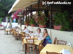 [P08] La taverna, pe nisip » foto by c_somova
 - 
<span class="allrVoted glyphicon glyphicon-heart hidden" id="av515018"></span>
<a class="m-l-10 hidden" id="sv515018" onclick="voting_Foto_DelVot(,515018,16568)" role="button">șterge vot <span class="glyphicon glyphicon-remove"></span></a>
<a id="v9515018" class=" c-red"  onclick="voting_Foto_SetVot(515018)" role="button"><span class="glyphicon glyphicon-heart-empty"></span> <b>LIKE</b> = Votează poza</a> <img class="hidden"  id="f515018W9" src="/imagini/loader.gif" border="0" /><span class="AjErrMes hidden" id="e515018ErM"></span>