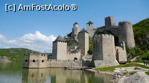 [P01] Cetatea Golubac refăcută » foto by pepsi70ro
 - 
<span class="allrVoted glyphicon glyphicon-heart hidden" id="av1527622"></span>
<a class="m-l-10 hidden" id="sv1527622" onclick="voting_Foto_DelVot(,1527622,16590)" role="button">șterge vot <span class="glyphicon glyphicon-remove"></span></a>
<a id="v91527622" class=" c-red"  onclick="voting_Foto_SetVot(1527622)" role="button"><span class="glyphicon glyphicon-heart-empty"></span> <b>LIKE</b> = Votează poza</a> <img class="hidden"  id="f1527622W9" src="/imagini/loader.gif" border="0" /><span class="AjErrMes hidden" id="e1527622ErM"></span>