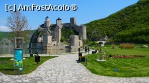 [P03] Cetatea Golubac refăcută » foto by pepsi70ro
 - 
<span class="allrVoted glyphicon glyphicon-heart hidden" id="av1527624"></span>
<a class="m-l-10 hidden" id="sv1527624" onclick="voting_Foto_DelVot(,1527624,16590)" role="button">șterge vot <span class="glyphicon glyphicon-remove"></span></a>
<a id="v91527624" class=" c-red"  onclick="voting_Foto_SetVot(1527624)" role="button"><span class="glyphicon glyphicon-heart-empty"></span> <b>LIKE</b> = Votează poza</a> <img class="hidden"  id="f1527624W9" src="/imagini/loader.gif" border="0" /><span class="AjErrMes hidden" id="e1527624ErM"></span>