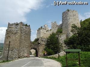 [P59] Cetatea, in ansamblul sau.  » foto by irinad
 - 
<span class="allrVoted glyphicon glyphicon-heart hidden" id="av543864"></span>
<a class="m-l-10 hidden" id="sv543864" onclick="voting_Foto_DelVot(,543864,16590)" role="button">șterge vot <span class="glyphicon glyphicon-remove"></span></a>
<a id="v9543864" class=" c-red"  onclick="voting_Foto_SetVot(543864)" role="button"><span class="glyphicon glyphicon-heart-empty"></span> <b>LIKE</b> = Votează poza</a> <img class="hidden"  id="f543864W9" src="/imagini/loader.gif" border="0" /><span class="AjErrMes hidden" id="e543864ErM"></span>