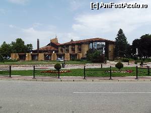 [P69] Hotelul din centrul Golubacului.  » foto by irinad
 - 
<span class="allrVoted glyphicon glyphicon-heart hidden" id="av543874"></span>
<a class="m-l-10 hidden" id="sv543874" onclick="voting_Foto_DelVot(,543874,16590)" role="button">șterge vot <span class="glyphicon glyphicon-remove"></span></a>
<a id="v9543874" class=" c-red"  onclick="voting_Foto_SetVot(543874)" role="button"><span class="glyphicon glyphicon-heart-empty"></span> <b>LIKE</b> = Votează poza</a> <img class="hidden"  id="f543874W9" src="/imagini/loader.gif" border="0" /><span class="AjErrMes hidden" id="e543874ErM"></span>