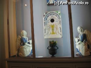 [P33] Scenă religioasă din faianţă » foto by Michi
 - 
<span class="allrVoted glyphicon glyphicon-heart hidden" id="av516406"></span>
<a class="m-l-10 hidden" id="sv516406" onclick="voting_Foto_DelVot(,516406,16595)" role="button">șterge vot <span class="glyphicon glyphicon-remove"></span></a>
<a id="v9516406" class=" c-red"  onclick="voting_Foto_SetVot(516406)" role="button"><span class="glyphicon glyphicon-heart-empty"></span> <b>LIKE</b> = Votează poza</a> <img class="hidden"  id="f516406W9" src="/imagini/loader.gif" border="0" /><span class="AjErrMes hidden" id="e516406ErM"></span>