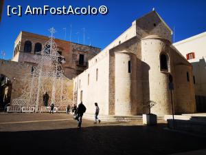 [P13] Bari; în apropierea Basilicii San Nicola » foto by crismis
 - 
<span class="allrVoted glyphicon glyphicon-heart hidden" id="av1278930"></span>
<a class="m-l-10 hidden" id="sv1278930" onclick="voting_Foto_DelVot(,1278930,16616)" role="button">șterge vot <span class="glyphicon glyphicon-remove"></span></a>
<a id="v91278930" class=" c-red"  onclick="voting_Foto_SetVot(1278930)" role="button"><span class="glyphicon glyphicon-heart-empty"></span> <b>LIKE</b> = Votează poza</a> <img class="hidden"  id="f1278930W9" src="/imagini/loader.gif" border="0" /><span class="AjErrMes hidden" id="e1278930ErM"></span>
