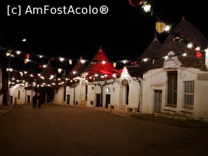 [P40] La plimbare prin Alberobello » foto by crismis
 - 
<span class="allrVoted glyphicon glyphicon-heart hidden" id="av1278957"></span>
<a class="m-l-10 hidden" id="sv1278957" onclick="voting_Foto_DelVot(,1278957,16616)" role="button">șterge vot <span class="glyphicon glyphicon-remove"></span></a>
<a id="v91278957" class=" c-red"  onclick="voting_Foto_SetVot(1278957)" role="button"><span class="glyphicon glyphicon-heart-empty"></span> <b>LIKE</b> = Votează poza</a> <img class="hidden"  id="f1278957W9" src="/imagini/loader.gif" border="0" /><span class="AjErrMes hidden" id="e1278957ErM"></span>