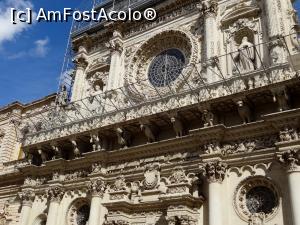 [P23] Detaliu Basilica di Santa Croce-Lecce » foto by BOGDAN DSN
 - 
<span class="allrVoted glyphicon glyphicon-heart hidden" id="av824117"></span>
<a class="m-l-10 hidden" id="sv824117" onclick="voting_Foto_DelVot(,824117,16616)" role="button">șterge vot <span class="glyphicon glyphicon-remove"></span></a>
<a id="v9824117" class=" c-red"  onclick="voting_Foto_SetVot(824117)" role="button"><span class="glyphicon glyphicon-heart-empty"></span> <b>LIKE</b> = Votează poza</a> <img class="hidden"  id="f824117W9" src="/imagini/loader.gif" border="0" /><span class="AjErrMes hidden" id="e824117ErM"></span>