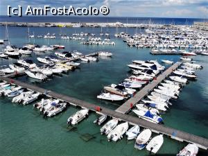 [P08] Portul din Otranto » foto by BOGDAN DSN
 - 
<span class="allrVoted glyphicon glyphicon-heart hidden" id="av824102"></span>
<a class="m-l-10 hidden" id="sv824102" onclick="voting_Foto_DelVot(,824102,16616)" role="button">șterge vot <span class="glyphicon glyphicon-remove"></span></a>
<a id="v9824102" class=" c-red"  onclick="voting_Foto_SetVot(824102)" role="button"><span class="glyphicon glyphicon-heart-empty"></span> <b>LIKE</b> = Votează poza</a> <img class="hidden"  id="f824102W9" src="/imagini/loader.gif" border="0" /><span class="AjErrMes hidden" id="e824102ErM"></span>