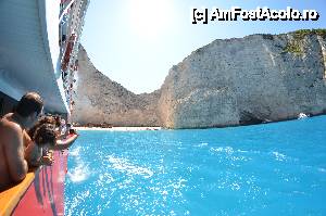 [P06] Plaja Navagio vazuta de pe vapor » foto by Muffin2009*
 - 
<span class="allrVoted glyphicon glyphicon-heart hidden" id="av412226"></span>
<a class="m-l-10 hidden" id="sv412226" onclick="voting_Foto_DelVot(,412226,16617)" role="button">șterge vot <span class="glyphicon glyphicon-remove"></span></a>
<a id="v9412226" class=" c-red"  onclick="voting_Foto_SetVot(412226)" role="button"><span class="glyphicon glyphicon-heart-empty"></span> <b>LIKE</b> = Votează poza</a> <img class="hidden"  id="f412226W9" src="/imagini/loader.gif" border="0" /><span class="AjErrMes hidden" id="e412226ErM"></span>