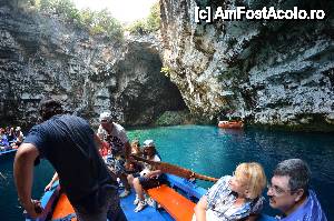 [P32] Lacul Melissani » foto by Muffin2009*
 - 
<span class="allrVoted glyphicon glyphicon-heart hidden" id="av412463"></span>
<a class="m-l-10 hidden" id="sv412463" onclick="voting_Foto_DelVot(,412463,16617)" role="button">șterge vot <span class="glyphicon glyphicon-remove"></span></a>
<a id="v9412463" class=" c-red"  onclick="voting_Foto_SetVot(412463)" role="button"><span class="glyphicon glyphicon-heart-empty"></span> <b>LIKE</b> = Votează poza</a> <img class="hidden"  id="f412463W9" src="/imagini/loader.gif" border="0" /><span class="AjErrMes hidden" id="e412463ErM"></span>