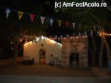 [P05] O bisericuta mica situata vis-a-vis de local, sporeste pitorescul locului » foto by Delight
 - 
<span class="allrVoted glyphicon glyphicon-heart hidden" id="av53026"></span>
<a class="m-l-10 hidden" id="sv53026" onclick="voting_Foto_DelVot(,53026,16617)" role="button">șterge vot <span class="glyphicon glyphicon-remove"></span></a>
<a id="v953026" class=" c-red"  onclick="voting_Foto_SetVot(53026)" role="button"><span class="glyphicon glyphicon-heart-empty"></span> <b>LIKE</b> = Votează poza</a> <img class="hidden"  id="f53026W9" src="/imagini/loader.gif" border="0" /><span class="AjErrMes hidden" id="e53026ErM"></span>