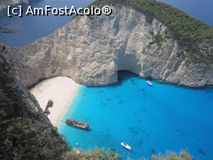 [P10] Prima imagine a plajei Navagio, vazuta din balconul amenajat la 183 m. altitudine » foto by bica adriana
 - 
<span class="allrVoted glyphicon glyphicon-heart hidden" id="av978025"></span>
<a class="m-l-10 hidden" id="sv978025" onclick="voting_Foto_DelVot(,978025,16617)" role="button">șterge vot <span class="glyphicon glyphicon-remove"></span></a>
<a id="v9978025" class=" c-red"  onclick="voting_Foto_SetVot(978025)" role="button"><span class="glyphicon glyphicon-heart-empty"></span> <b>LIKE</b> = Votează poza</a> <img class="hidden"  id="f978025W9" src="/imagini/loader.gif" border="0" /><span class="AjErrMes hidden" id="e978025ErM"></span>