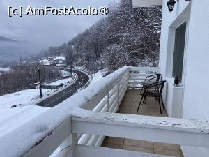 [P17] Pensiunea Alpina din Mălaia - balconul vecinilor » foto by nicole33
 - 
<span class="allrVoted glyphicon glyphicon-heart hidden" id="av1472138"></span>
<a class="m-l-10 hidden" id="sv1472138" onclick="voting_Foto_DelVot(,1472138,16630)" role="button">șterge vot <span class="glyphicon glyphicon-remove"></span></a>
<a id="v91472138" class=" c-red"  onclick="voting_Foto_SetVot(1472138)" role="button"><span class="glyphicon glyphicon-heart-empty"></span> <b>LIKE</b> = Votează poza</a> <img class="hidden"  id="f1472138W9" src="/imagini/loader.gif" border="0" /><span class="AjErrMes hidden" id="e1472138ErM"></span>