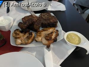 [P24] Pensiunea Alpina din Mălaia - mici şi friptură la grătar » foto by nicole33
 - 
<span class="allrVoted glyphicon glyphicon-heart hidden" id="av1472145"></span>
<a class="m-l-10 hidden" id="sv1472145" onclick="voting_Foto_DelVot(,1472145,16630)" role="button">șterge vot <span class="glyphicon glyphicon-remove"></span></a>
<a id="v91472145" class=" c-red"  onclick="voting_Foto_SetVot(1472145)" role="button"><span class="glyphicon glyphicon-heart-empty"></span> <b>LIKE</b> = Votează poza</a> <img class="hidden"  id="f1472145W9" src="/imagini/loader.gif" border="0" /><span class="AjErrMes hidden" id="e1472145ErM"></span>