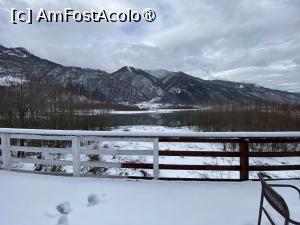 [P61] Pensiunea Alpina din Mălaia - terasa cu vedere la lac » foto by nicole33
 - 
<span class="allrVoted glyphicon glyphicon-heart hidden" id="av1472182"></span>
<a class="m-l-10 hidden" id="sv1472182" onclick="voting_Foto_DelVot(,1472182,16630)" role="button">șterge vot <span class="glyphicon glyphicon-remove"></span></a>
<a id="v91472182" class=" c-red"  onclick="voting_Foto_SetVot(1472182)" role="button"><span class="glyphicon glyphicon-heart-empty"></span> <b>LIKE</b> = Votează poza</a> <img class="hidden"  id="f1472182W9" src="/imagini/loader.gif" border="0" /><span class="AjErrMes hidden" id="e1472182ErM"></span>