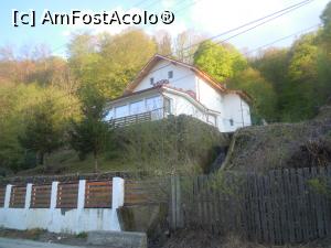 [P05] Pensiunea Alpina - vazuta din DN7A » foto by mirelutz
 - 
<span class="allrVoted glyphicon glyphicon-heart hidden" id="av850437"></span>
<a class="m-l-10 hidden" id="sv850437" onclick="voting_Foto_DelVot(,850437,16630)" role="button">șterge vot <span class="glyphicon glyphicon-remove"></span></a>
<a id="v9850437" class=" c-red"  onclick="voting_Foto_SetVot(850437)" role="button"><span class="glyphicon glyphicon-heart-empty"></span> <b>LIKE</b> = Votează poza</a> <img class="hidden"  id="f850437W9" src="/imagini/loader.gif" border="0" /><span class="AjErrMes hidden" id="e850437ErM"></span>
