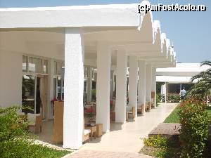 [P11] Skiathos Princess - unul dintre restaurante.  » foto by Andox
 - 
<span class="allrVoted glyphicon glyphicon-heart hidden" id="av518467"></span>
<a class="m-l-10 hidden" id="sv518467" onclick="voting_Foto_DelVot(,518467,16634)" role="button">șterge vot <span class="glyphicon glyphicon-remove"></span></a>
<a id="v9518467" class=" c-red"  onclick="voting_Foto_SetVot(518467)" role="button"><span class="glyphicon glyphicon-heart-empty"></span> <b>LIKE</b> = Votează poza</a> <img class="hidden"  id="f518467W9" src="/imagini/loader.gif" border="0" /><span class="AjErrMes hidden" id="e518467ErM"></span>