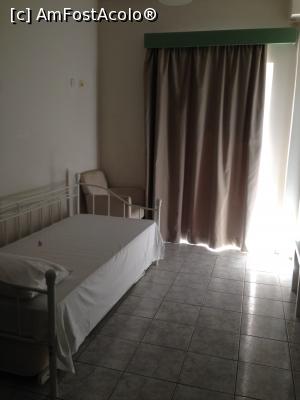 [P03] Prima camera, cea cu balcon mic si chicineta » foto by rora
 - 
<span class="allrVoted glyphicon glyphicon-heart hidden" id="av1112364"></span>
<a class="m-l-10 hidden" id="sv1112364" onclick="voting_Foto_DelVot(,1112364,16666)" role="button">șterge vot <span class="glyphicon glyphicon-remove"></span></a>
<a id="v91112364" class=" c-red"  onclick="voting_Foto_SetVot(1112364)" role="button"><span class="glyphicon glyphicon-heart-empty"></span> <b>LIKE</b> = Votează poza</a> <img class="hidden"  id="f1112364W9" src="/imagini/loader.gif" border="0" /><span class="AjErrMes hidden" id="e1112364ErM"></span>