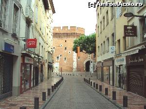 [P04] Le Castillet, singurul turn medieval din Perpignan » foto by Carmen Ion
 - 
<span class="allrVoted glyphicon glyphicon-heart hidden" id="av520210"></span>
<a class="m-l-10 hidden" id="sv520210" onclick="voting_Foto_DelVot(,520210,16672)" role="button">șterge vot <span class="glyphicon glyphicon-remove"></span></a>
<a id="v9520210" class=" c-red"  onclick="voting_Foto_SetVot(520210)" role="button"><span class="glyphicon glyphicon-heart-empty"></span> <b>LIKE</b> = Votează poza</a> <img class="hidden"  id="f520210W9" src="/imagini/loader.gif" border="0" /><span class="AjErrMes hidden" id="e520210ErM"></span>