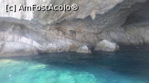 [P27] In pestera Papanikolis » foto by CarmenTina
 - 
<span class="allrVoted glyphicon glyphicon-heart hidden" id="av877281"></span>
<a class="m-l-10 hidden" id="sv877281" onclick="voting_Foto_DelVot(,877281,16678)" role="button">șterge vot <span class="glyphicon glyphicon-remove"></span></a>
<a id="v9877281" class=" c-red"  onclick="voting_Foto_SetVot(877281)" role="button"><span class="glyphicon glyphicon-heart-empty"></span> <b>LIKE</b> = Votează poza</a> <img class="hidden"  id="f877281W9" src="/imagini/loader.gif" border="0" /><span class="AjErrMes hidden" id="e877281ErM"></span>