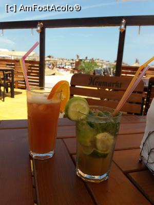 [P07] Cocktailuri Zeka Beach & Bar » foto by angelally
 - 
<span class="allrVoted glyphicon glyphicon-heart hidden" id="av970891"></span>
<a class="m-l-10 hidden" id="sv970891" onclick="voting_Foto_DelVot(,970891,16708)" role="button">șterge vot <span class="glyphicon glyphicon-remove"></span></a>
<a id="v9970891" class=" c-red"  onclick="voting_Foto_SetVot(970891)" role="button"><span class="glyphicon glyphicon-heart-empty"></span> <b>LIKE</b> = Votează poza</a> <img class="hidden"  id="f970891W9" src="/imagini/loader.gif" border="0" /><span class="AjErrMes hidden" id="e970891ErM"></span>