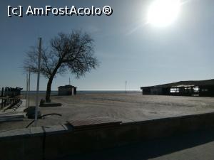 [P02] Din fața hotelului » foto by krisztike
 - 
<span class="allrVoted glyphicon glyphicon-heart hidden" id="av956554"></span>
<a class="m-l-10 hidden" id="sv956554" onclick="voting_Foto_DelVot(,956554,16708)" role="button">șterge vot <span class="glyphicon glyphicon-remove"></span></a>
<a id="v9956554" class=" c-red"  onclick="voting_Foto_SetVot(956554)" role="button"><span class="glyphicon glyphicon-heart-empty"></span> <b>LIKE</b> = Votează poza</a> <img class="hidden"  id="f956554W9" src="/imagini/loader.gif" border="0" /><span class="AjErrMes hidden" id="e956554ErM"></span>