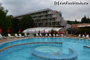 [P05] cladirea hotelului, piscina interioara si piscina 'linistita' » foto by allyy
 - 
<span class="allrVoted glyphicon glyphicon-heart hidden" id="av522172"></span>
<a class="m-l-10 hidden" id="sv522172" onclick="voting_Foto_DelVot(,522172,16714)" role="button">șterge vot <span class="glyphicon glyphicon-remove"></span></a>
<a id="v9522172" class=" c-red"  onclick="voting_Foto_SetVot(522172)" role="button"><span class="glyphicon glyphicon-heart-empty"></span> <b>LIKE</b> = Votează poza</a> <img class="hidden"  id="f522172W9" src="/imagini/loader.gif" border="0" /><span class="AjErrMes hidden" id="e522172ErM"></span>