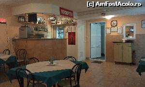 [P18] Pensiunea Iozefini - str. Tudor Vladimirescu, nr. 88, loc. Floresti, jud Cluj, foto din barul/restaurant/pizzerie al pensiunii. De asemenea, barul este si receptie.  » foto by creivean
 - 
<span class="allrVoted glyphicon glyphicon-heart hidden" id="av522283"></span>
<a class="m-l-10 hidden" id="sv522283" onclick="voting_Foto_DelVot(,522283,16723)" role="button">șterge vot <span class="glyphicon glyphicon-remove"></span></a>
<a id="v9522283" class=" c-red"  onclick="voting_Foto_SetVot(522283)" role="button"><span class="glyphicon glyphicon-heart-empty"></span> <b>LIKE</b> = Votează poza</a> <img class="hidden"  id="f522283W9" src="/imagini/loader.gif" border="0" /><span class="AjErrMes hidden" id="e522283ErM"></span>
