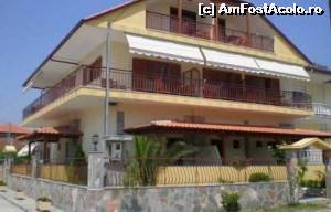 [P21] vila El Greco » foto by Paloma
 - 
<span class="allrVoted glyphicon glyphicon-heart hidden" id="av523015"></span>
<a class="m-l-10 hidden" id="sv523015" onclick="voting_Foto_DelVot(,523015,16728)" role="button">șterge vot <span class="glyphicon glyphicon-remove"></span></a>
<a id="v9523015" class=" c-red"  onclick="voting_Foto_SetVot(523015)" role="button"><span class="glyphicon glyphicon-heart-empty"></span> <b>LIKE</b> = Votează poza</a> <img class="hidden"  id="f523015W9" src="/imagini/loader.gif" border="0" /><span class="AjErrMes hidden" id="e523015ErM"></span>