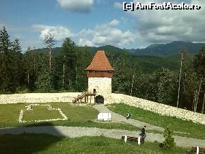 [P06] cetate Râșnov » foto by lilimat
 - 
<span class="allrVoted glyphicon glyphicon-heart hidden" id="av527658"></span>
<a class="m-l-10 hidden" id="sv527658" onclick="voting_Foto_DelVot(,527658,16825)" role="button">șterge vot <span class="glyphicon glyphicon-remove"></span></a>
<a id="v9527658" class=" c-red"  onclick="voting_Foto_SetVot(527658)" role="button"><span class="glyphicon glyphicon-heart-empty"></span> <b>LIKE</b> = Votează poza</a> <img class="hidden"  id="f527658W9" src="/imagini/loader.gif" border="0" /><span class="AjErrMes hidden" id="e527658ErM"></span>