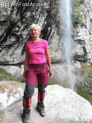 [P09] Am fost acolo la Cascada Vânturătoarea » foto by Mika
 - 
<span class="allrVoted glyphicon glyphicon-heart hidden" id="av1177624"></span>
<a class="m-l-10 hidden" id="sv1177624" onclick="voting_Foto_DelVot(,1177624,16830)" role="button">șterge vot <span class="glyphicon glyphicon-remove"></span></a>
<a id="v91177624" class=" c-red"  onclick="voting_Foto_SetVot(1177624)" role="button"><span class="glyphicon glyphicon-heart-empty"></span> <b>LIKE</b> = Votează poza</a> <img class="hidden"  id="f1177624W9" src="/imagini/loader.gif" border="0" /><span class="AjErrMes hidden" id="e1177624ErM"></span>