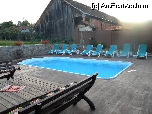 [P15] Piscina pensiunii » foto by krisstinna
 - 
<span class="allrVoted glyphicon glyphicon-heart hidden" id="av529818"></span>
<a class="m-l-10 hidden" id="sv529818" onclick="voting_Foto_DelVot(,529818,16874)" role="button">șterge vot <span class="glyphicon glyphicon-remove"></span></a>
<a id="v9529818" class=" c-red"  onclick="voting_Foto_SetVot(529818)" role="button"><span class="glyphicon glyphicon-heart-empty"></span> <b>LIKE</b> = Votează poza</a> <img class="hidden"  id="f529818W9" src="/imagini/loader.gif" border="0" /><span class="AjErrMes hidden" id="e529818ErM"></span>
