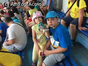 [P05] Denisa si Emi asteapta delfinii » foto by Dan&Ema
 - 
<span class="allrVoted glyphicon glyphicon-heart hidden" id="av765149"></span>
<a class="m-l-10 hidden" id="sv765149" onclick="voting_Foto_DelVot(,765149,16883)" role="button">șterge vot <span class="glyphicon glyphicon-remove"></span></a>
<a id="v9765149" class=" c-red"  onclick="voting_Foto_SetVot(765149)" role="button"><span class="glyphicon glyphicon-heart-empty"></span> <b>LIKE</b> = Votează poza</a> <img class="hidden"  id="f765149W9" src="/imagini/loader.gif" border="0" /><span class="AjErrMes hidden" id="e765149ErM"></span>