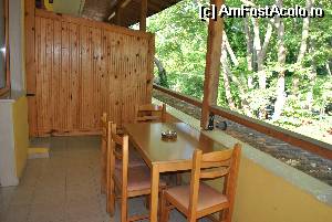 [P04] Balconul mare cu vedere la terasa hotelului și pârâiaș » foto by Gabise
 - 
<span class="allrVoted glyphicon glyphicon-heart hidden" id="av529769"></span>
<a class="m-l-10 hidden" id="sv529769" onclick="voting_Foto_DelVot(,529769,16885)" role="button">șterge vot <span class="glyphicon glyphicon-remove"></span></a>
<a id="v9529769" class=" c-red"  onclick="voting_Foto_SetVot(529769)" role="button"><span class="glyphicon glyphicon-heart-empty"></span> <b>LIKE</b> = Votează poza</a> <img class="hidden"  id="f529769W9" src="/imagini/loader.gif" border="0" /><span class="AjErrMes hidden" id="e529769ErM"></span>