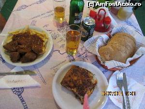 [P05] La 100 de metri de Tropikana INN este un magazin si o mica taverna. Am servit masa de seara. Mancarea foarte buna.  » foto by Florin Ivan
 - 
<span class="allrVoted glyphicon glyphicon-heart hidden" id="av537214"></span>
<a class="m-l-10 hidden" id="sv537214" onclick="voting_Foto_DelVot(,537214,16892)" role="button">șterge vot <span class="glyphicon glyphicon-remove"></span></a>
<a id="v9537214" class=" c-red"  onclick="voting_Foto_SetVot(537214)" role="button"><span class="glyphicon glyphicon-heart-empty"></span> <b>LIKE</b> = Votează poza</a> <img class="hidden"  id="f537214W9" src="/imagini/loader.gif" border="0" /><span class="AjErrMes hidden" id="e537214ErM"></span>
