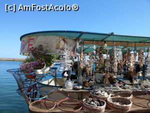 [P22] Chania, magazin cu souveniruri, direct de pe...mare. » foto by maryka
 - 
<span class="allrVoted glyphicon glyphicon-heart hidden" id="av1179343"></span>
<a class="m-l-10 hidden" id="sv1179343" onclick="voting_Foto_DelVot(,1179343,16947)" role="button">șterge vot <span class="glyphicon glyphicon-remove"></span></a>
<a id="v91179343" class=" c-red"  onclick="voting_Foto_SetVot(1179343)" role="button"><span class="glyphicon glyphicon-heart-empty"></span> <b>LIKE</b> = Votează poza</a> <img class="hidden"  id="f1179343W9" src="/imagini/loader.gif" border="0" /><span class="AjErrMes hidden" id="e1179343ErM"></span>