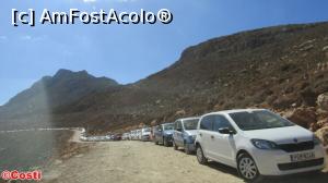 [P33] Șirul de mașini venite la plaja Balos » foto by Costi
 - 
<span class="allrVoted glyphicon glyphicon-heart hidden" id="av798709"></span>
<a class="m-l-10 hidden" id="sv798709" onclick="voting_Foto_DelVot(,798709,16947)" role="button">șterge vot <span class="glyphicon glyphicon-remove"></span></a>
<a id="v9798709" class=" c-red"  onclick="voting_Foto_SetVot(798709)" role="button"><span class="glyphicon glyphicon-heart-empty"></span> <b>LIKE</b> = Votează poza</a> <img class="hidden"  id="f798709W9" src="/imagini/loader.gif" border="0" /><span class="AjErrMes hidden" id="e798709ErM"></span>
