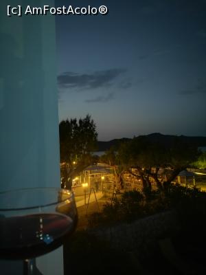 [P37] Seara, balcon, vin bun » foto by Catalin Mate
 - 
<span class="allrVoted glyphicon glyphicon-heart hidden" id="av975003"></span>
<a class="m-l-10 hidden" id="sv975003" onclick="voting_Foto_DelVot(,975003,16947)" role="button">șterge vot <span class="glyphicon glyphicon-remove"></span></a>
<a id="v9975003" class=" c-red"  onclick="voting_Foto_SetVot(975003)" role="button"><span class="glyphicon glyphicon-heart-empty"></span> <b>LIKE</b> = Votează poza</a> <img class="hidden"  id="f975003W9" src="/imagini/loader.gif" border="0" /><span class="AjErrMes hidden" id="e975003ErM"></span>