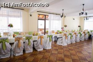 [P01] Restaurantul » foto by tempesta55
 - 
<span class="allrVoted glyphicon glyphicon-heart hidden" id="av850235"></span>
<a class="m-l-10 hidden" id="sv850235" onclick="voting_Foto_DelVot(,850235,16967)" role="button">șterge vot <span class="glyphicon glyphicon-remove"></span></a>
<a id="v9850235" class=" c-red"  onclick="voting_Foto_SetVot(850235)" role="button"><span class="glyphicon glyphicon-heart-empty"></span> <b>LIKE</b> = Votează poza</a> <img class="hidden"  id="f850235W9" src="/imagini/loader.gif" border="0" /><span class="AjErrMes hidden" id="e850235ErM"></span>