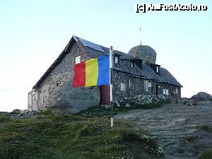 [P20] Tricolorul ţării, pe 'acoperişul' Bucegilor » foto by Claudiu U.
 - 
<span class="allrVoted glyphicon glyphicon-heart hidden" id="av695206"></span>
<a class="m-l-10 hidden" id="sv695206" onclick="voting_Foto_DelVot(,695206,16983)" role="button">șterge vot <span class="glyphicon glyphicon-remove"></span></a>
<a id="v9695206" class=" c-red"  onclick="voting_Foto_SetVot(695206)" role="button"><span class="glyphicon glyphicon-heart-empty"></span> <b>LIKE</b> = Votează poza</a> <img class="hidden"  id="f695206W9" src="/imagini/loader.gif" border="0" /><span class="AjErrMes hidden" id="e695206ErM"></span>