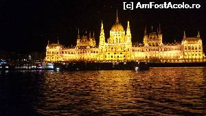 [P116] Budapesta - croaziera - Parlamentul » foto by nelutufarcas
 - 
<span class="allrVoted glyphicon glyphicon-heart hidden" id="av657053"></span>
<a class="m-l-10 hidden" id="sv657053" onclick="voting_Foto_DelVot(,657053,17056)" role="button">șterge vot <span class="glyphicon glyphicon-remove"></span></a>
<a id="v9657053" class=" c-red"  onclick="voting_Foto_SetVot(657053)" role="button"><span class="glyphicon glyphicon-heart-empty"></span> <b>LIKE</b> = Votează poza</a> <img class="hidden"  id="f657053W9" src="/imagini/loader.gif" border="0" /><span class="AjErrMes hidden" id="e657053ErM"></span>