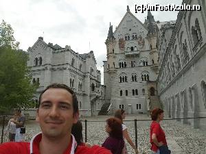 [P18] Castelul Neuschwanstein- in curte » foto by nelutufarcas
 - 
<span class="allrVoted glyphicon glyphicon-heart hidden" id="av656872"></span>
<a class="m-l-10 hidden" id="sv656872" onclick="voting_Foto_DelVot(,656872,17056)" role="button">șterge vot <span class="glyphicon glyphicon-remove"></span></a>
<a id="v9656872" class=" c-red"  onclick="voting_Foto_SetVot(656872)" role="button"><span class="glyphicon glyphicon-heart-empty"></span> <b>LIKE</b> = Votează poza</a> <img class="hidden"  id="f656872W9" src="/imagini/loader.gif" border="0" /><span class="AjErrMes hidden" id="e656872ErM"></span>